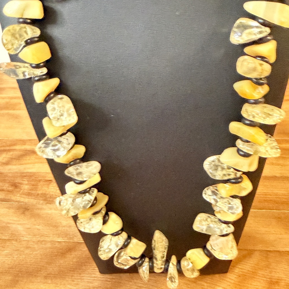 🐝 🐝 Bumblebee Necklace Citrine, Black Onyx, Yellow Calcite